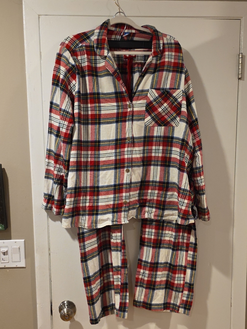 Old Navy Red, White & Navy Plaid  Pajama Set